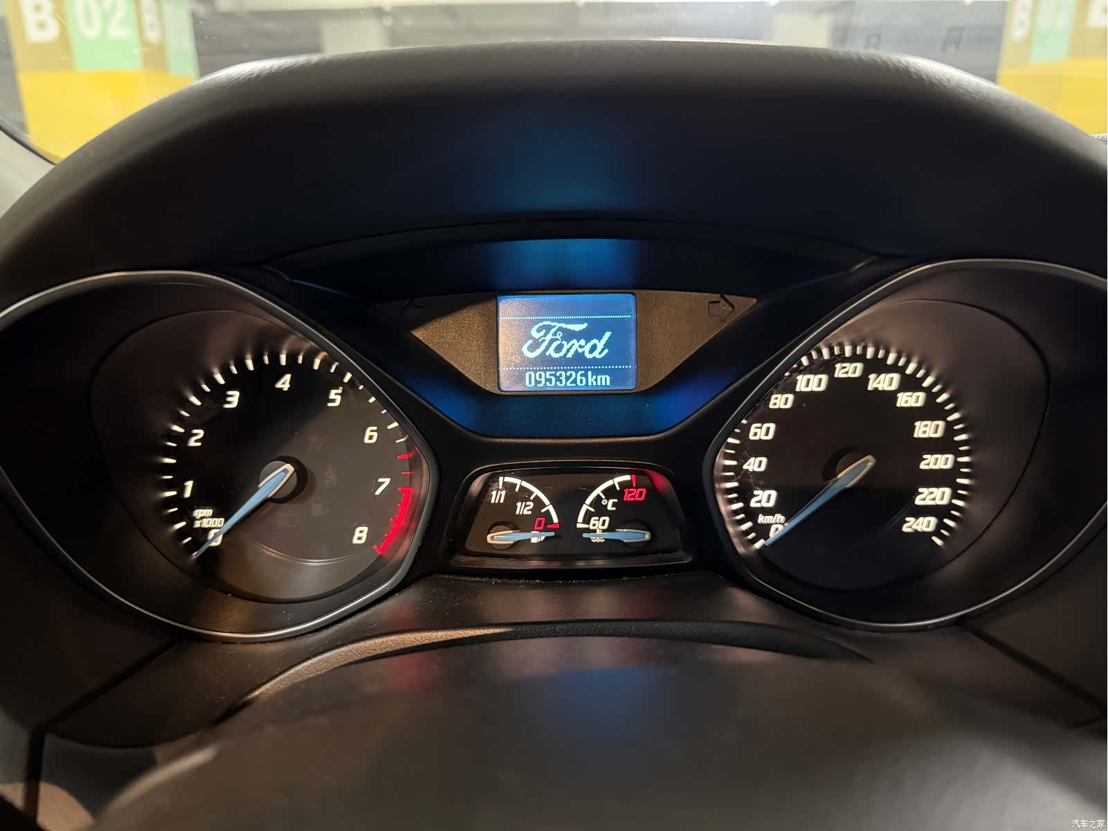Ford Focus, 2014 9