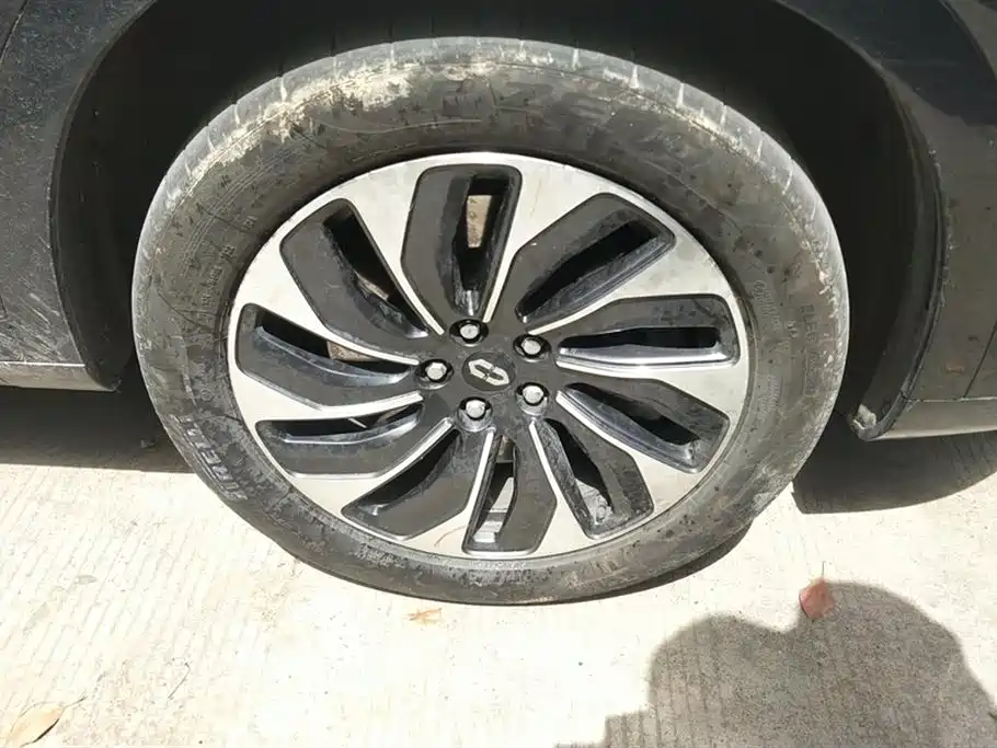 AITO Ask the world M7