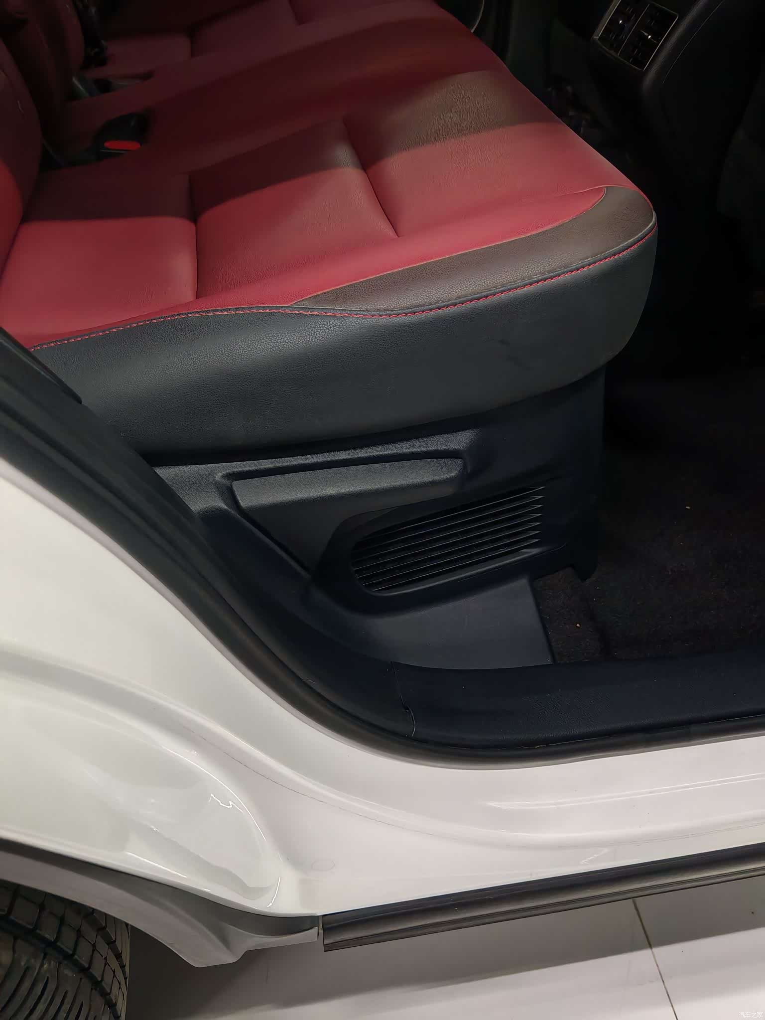 Lexus NX, 2018 12
