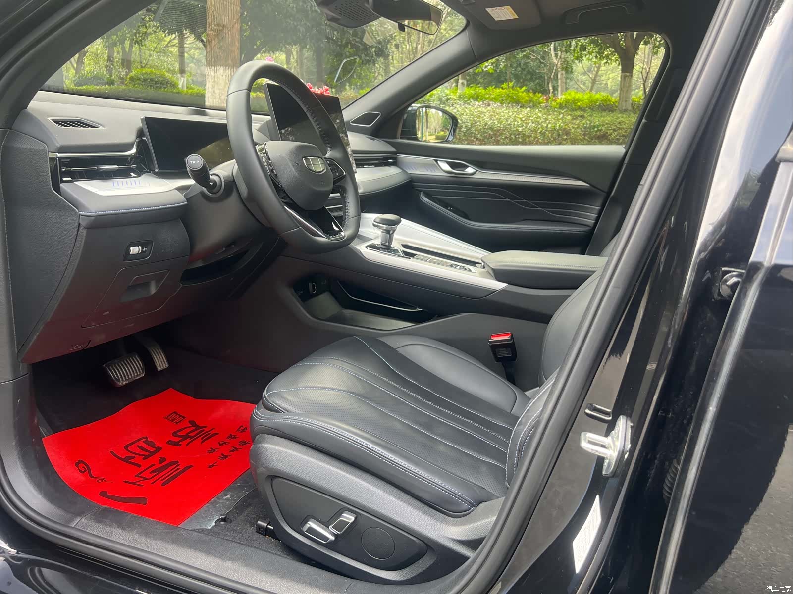 Geely Preface, 2025 8