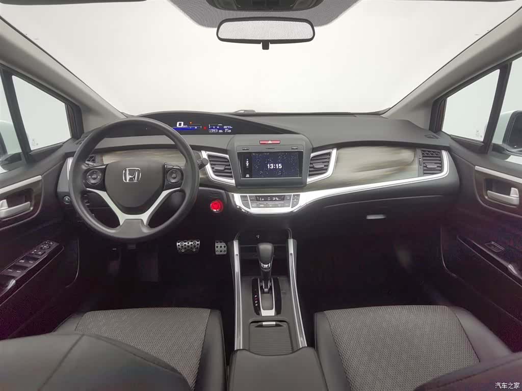 Honda Jade, 2018 все фото