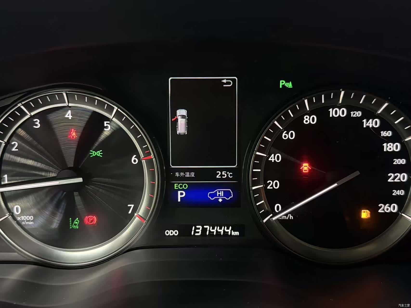 Lexus LX, 2016 17