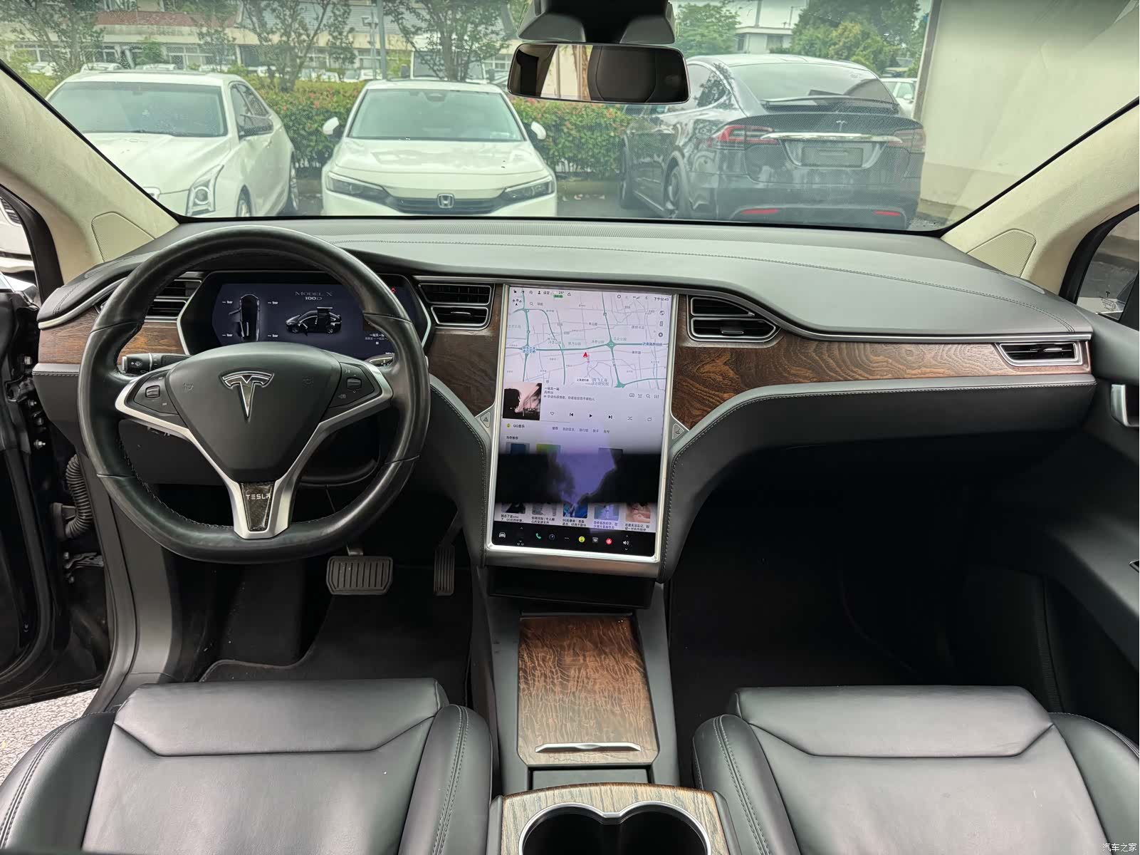 Tesla Model X, 2019 10