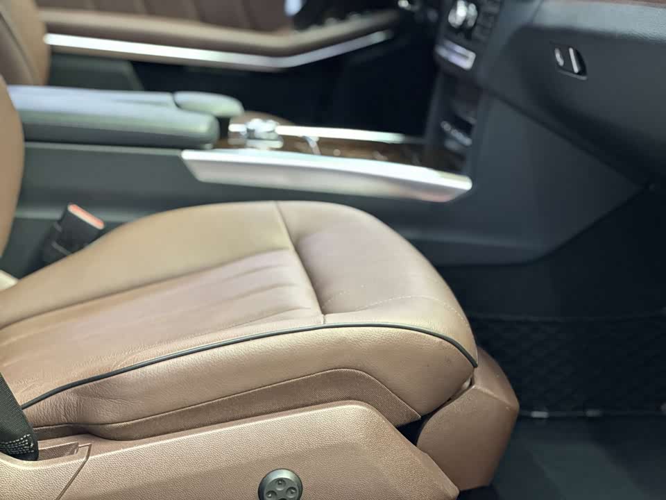 Mercedes-Benz E-class Mercedes-Benz E-class