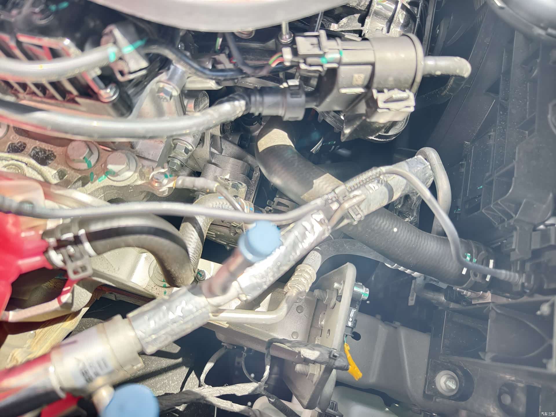 Geely 7, 2025 25