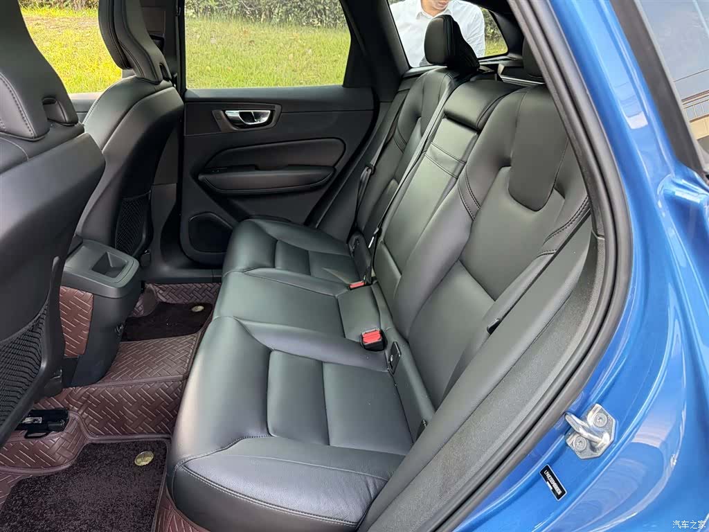 Volvo XC60, 2020 10