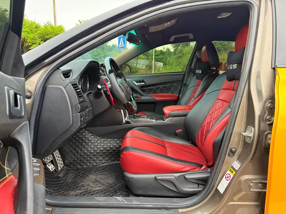 Toyota Reiz