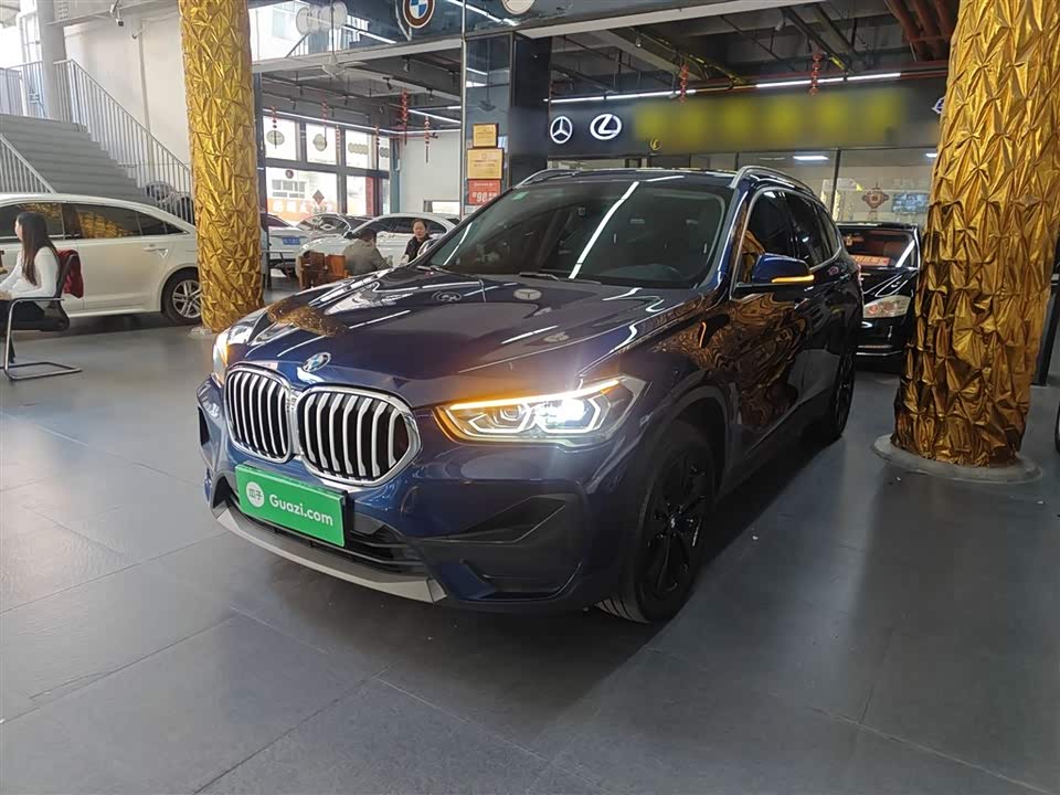 BMW X1