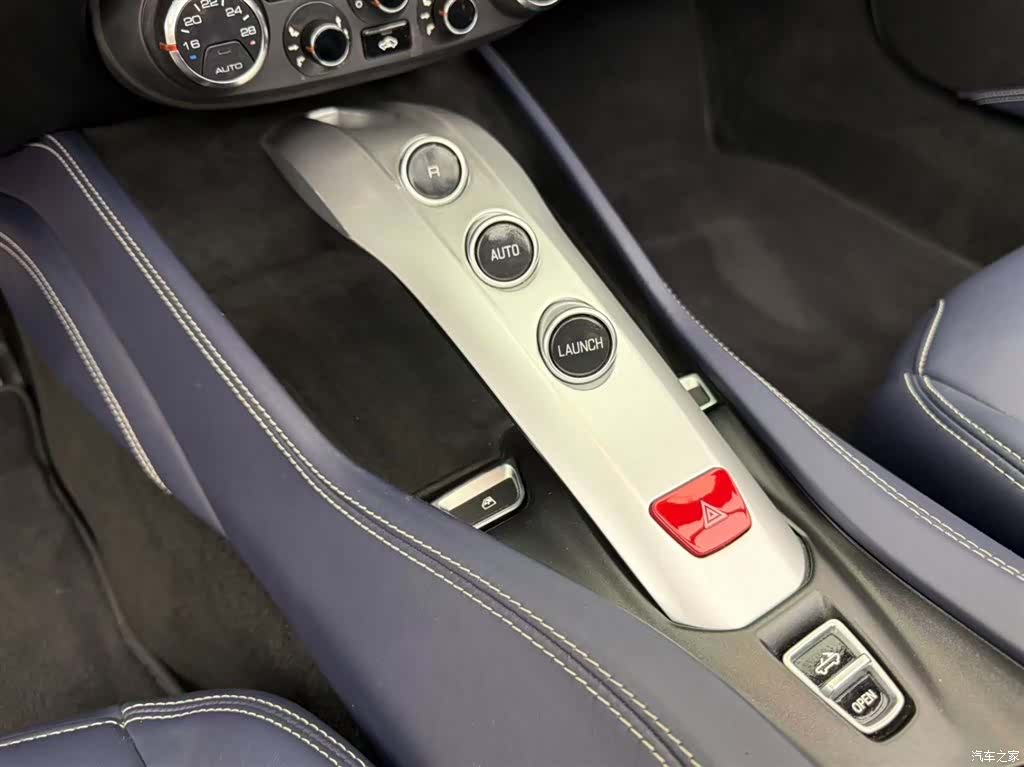 Ferrari California, 2016 8