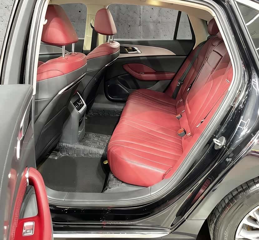 Hongqi H5, 2022 все фото