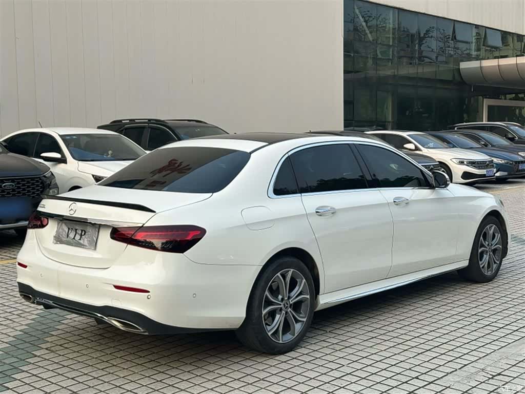 Mercedes-Benz E-Class, 2022 21
