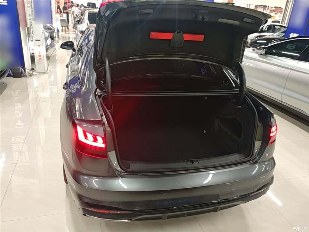 Audi A4L, 2023 19