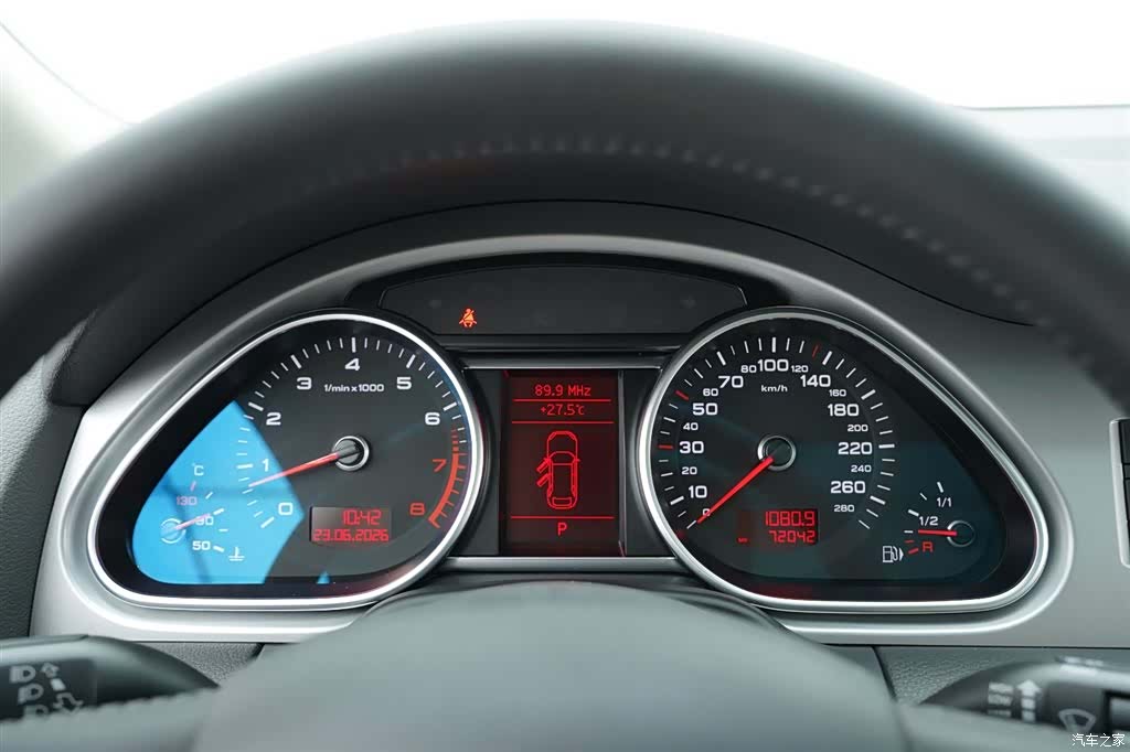 Audi Q7, 2010 23
