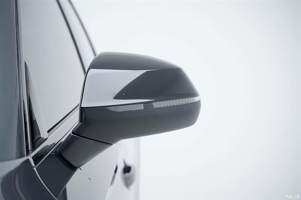 Audi Q5L, 2022 19