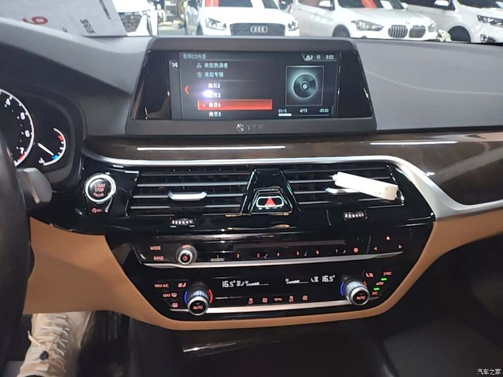 BMW 5 Series, 2018 13