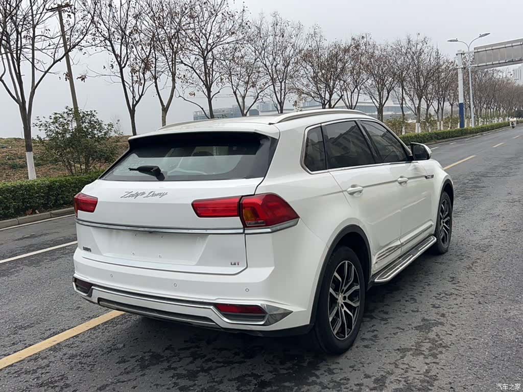 Zotye X7, 2017 8