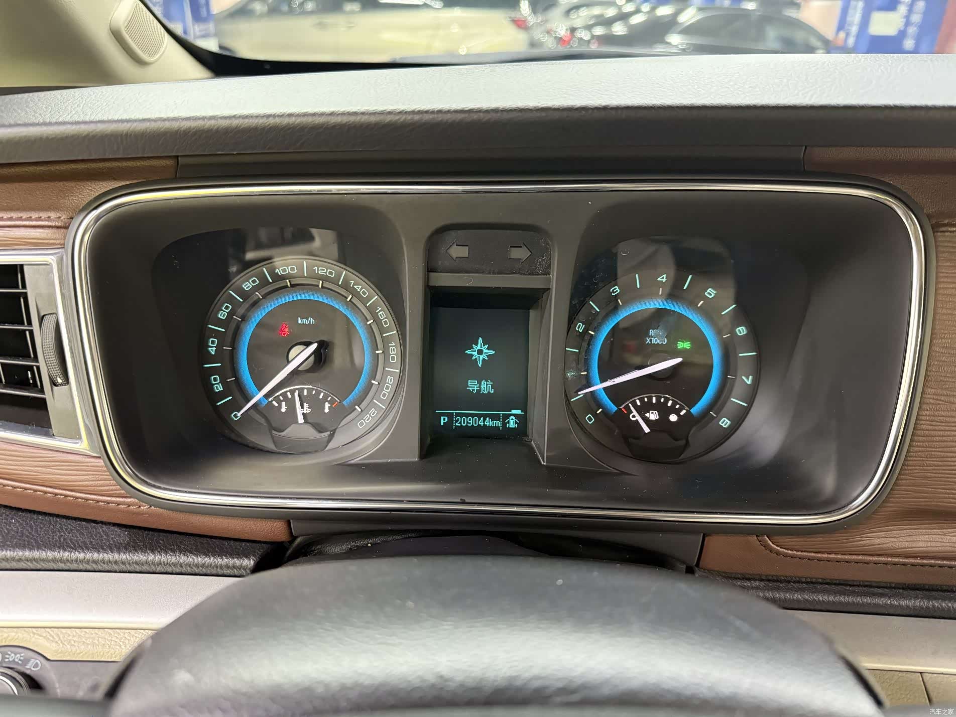 Buick GL8, 2015 19