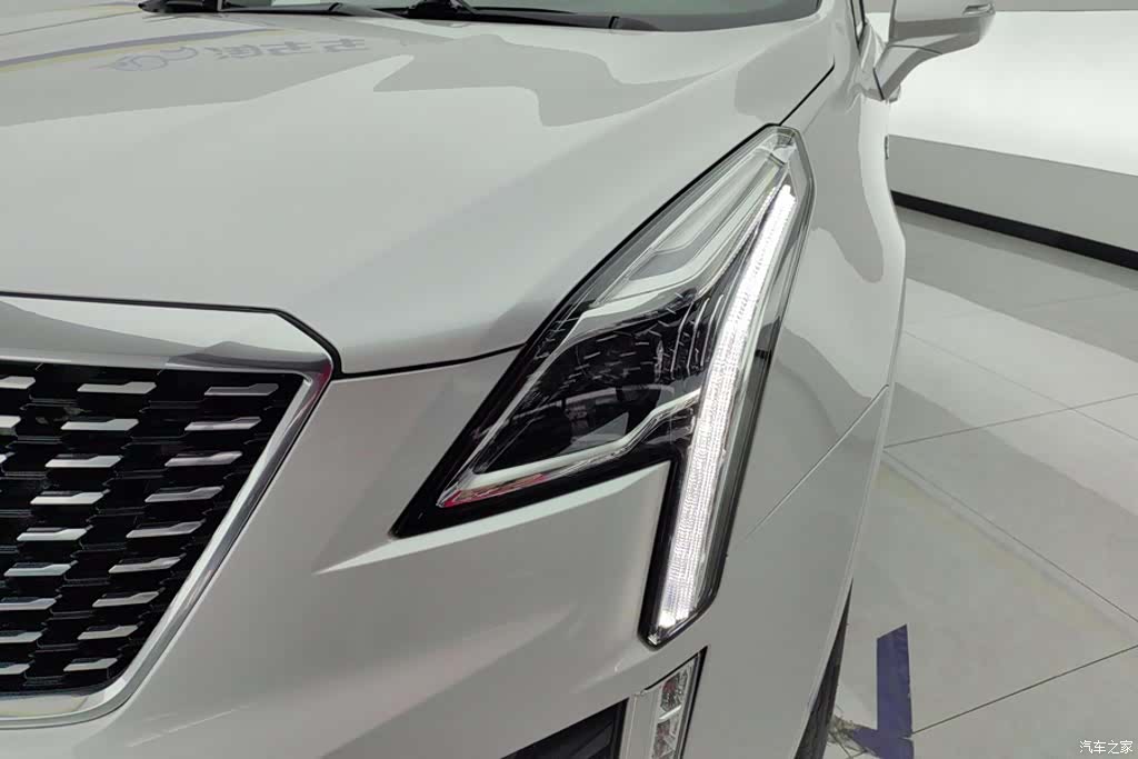 Cadillac XT5, 2021 все фото