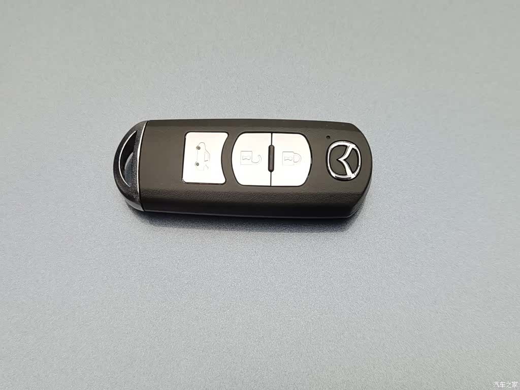 Mazda Atenza, 2016 19
