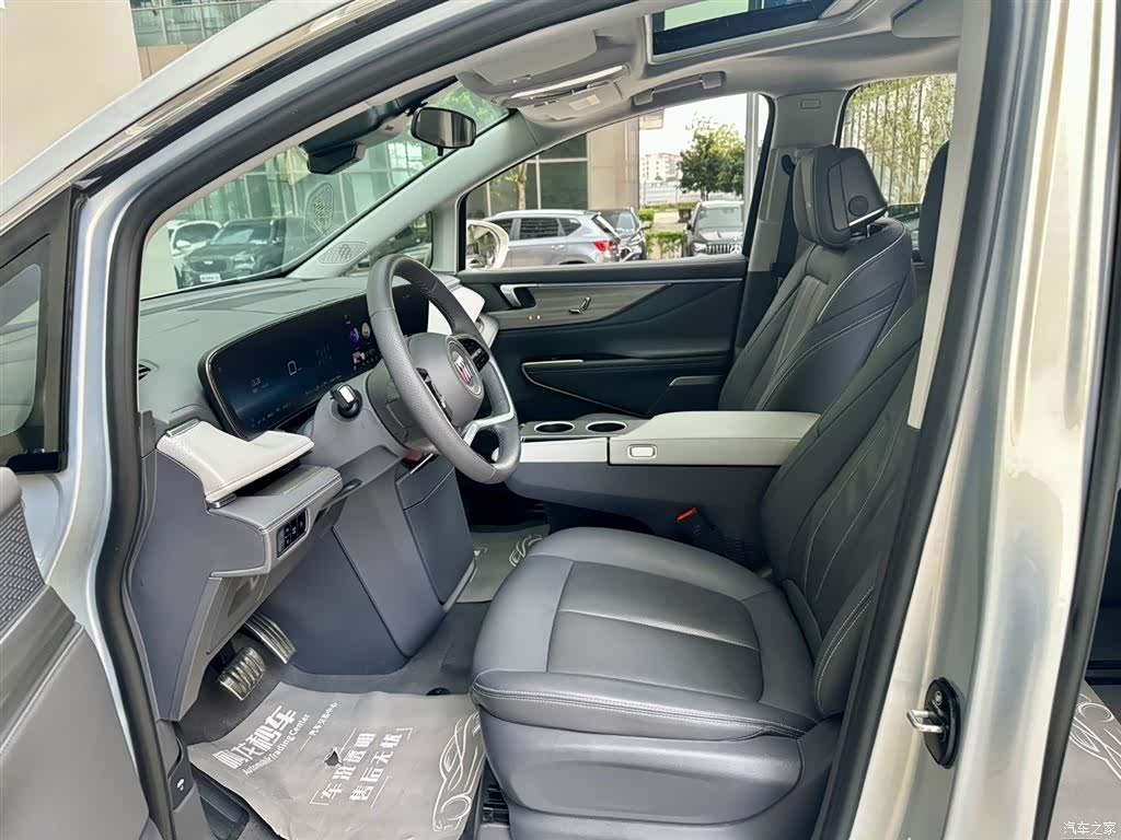 Buick GL8, 2025 15