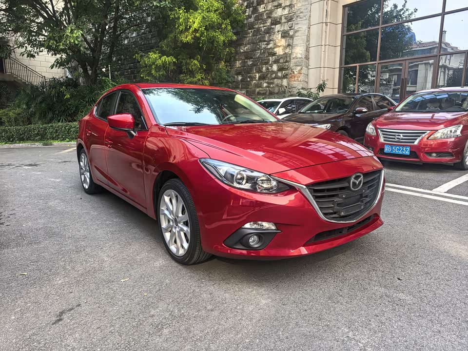 Mazda 3 Angkesaila