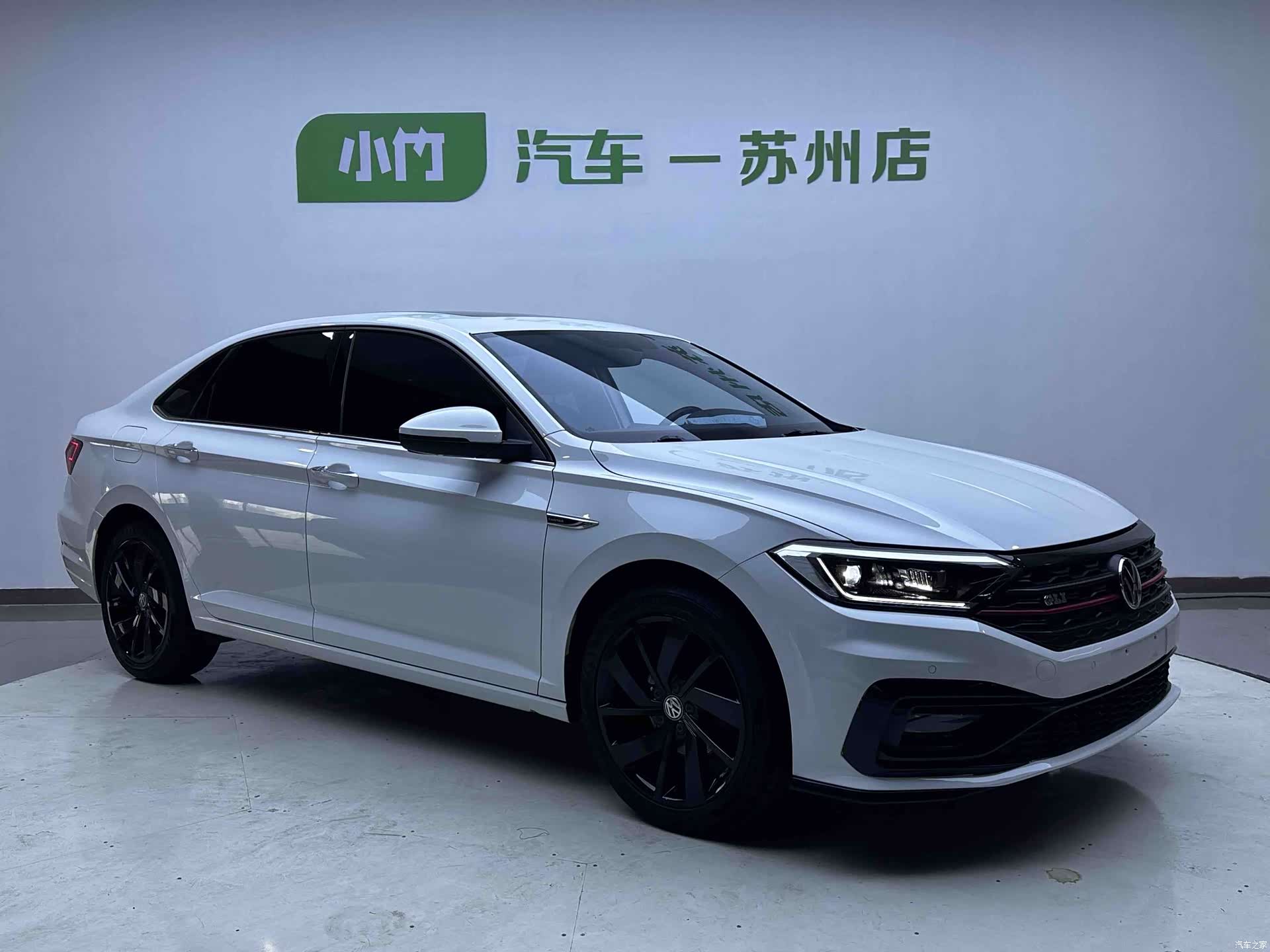 Volkswagen Sagitar, 2021 2