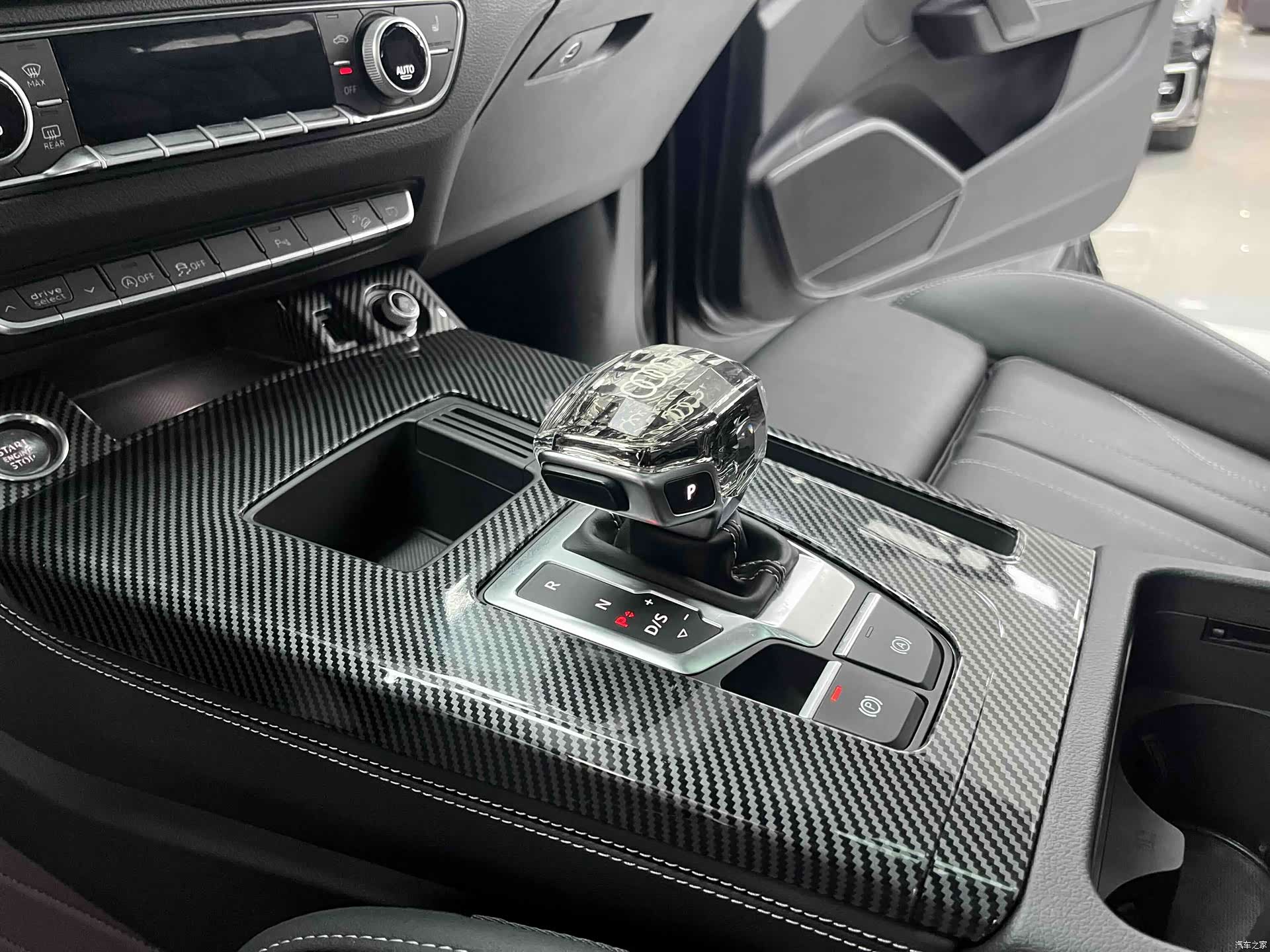 Audi Q5L, 2023 12