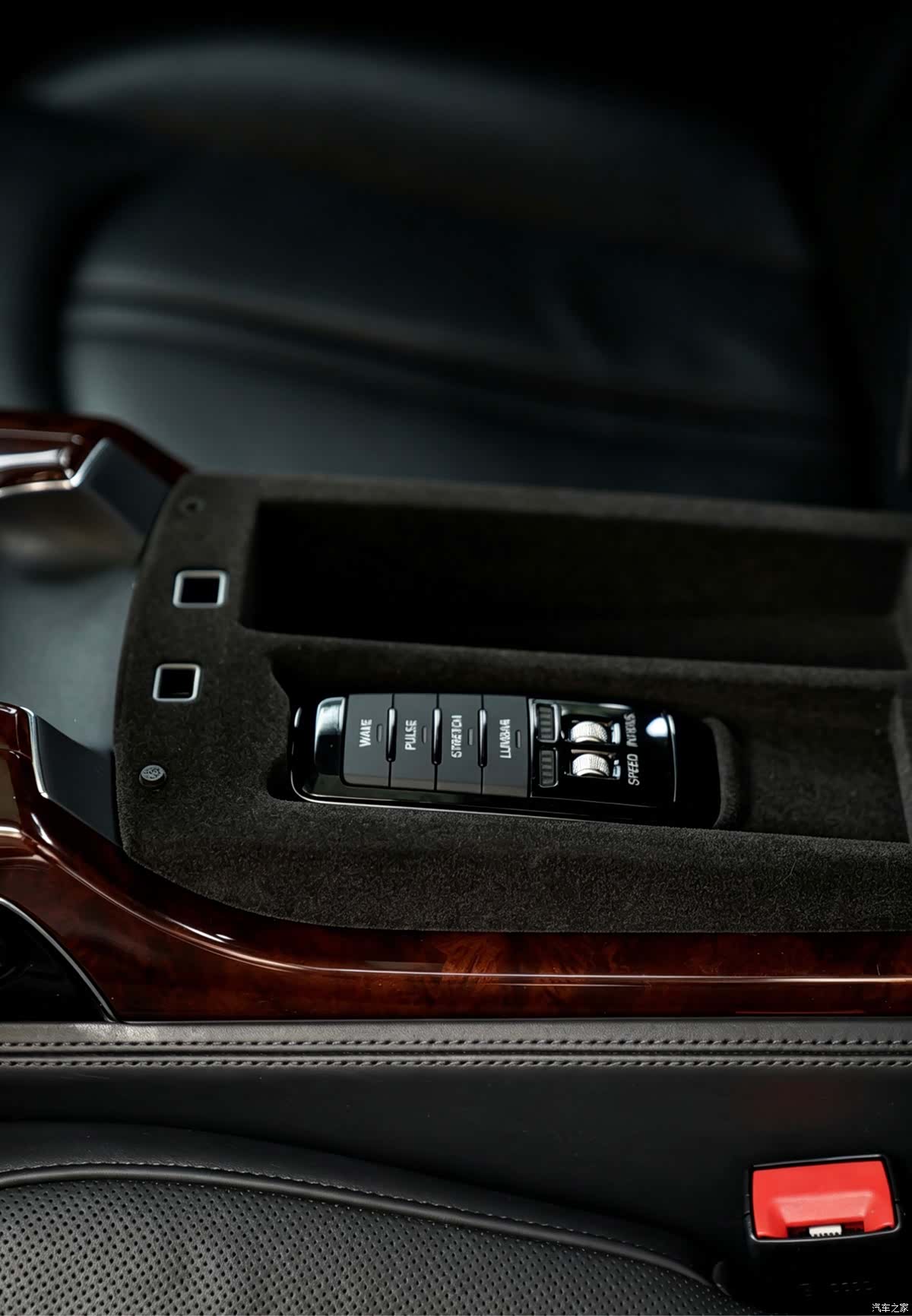 Audi A8L, 2012 15