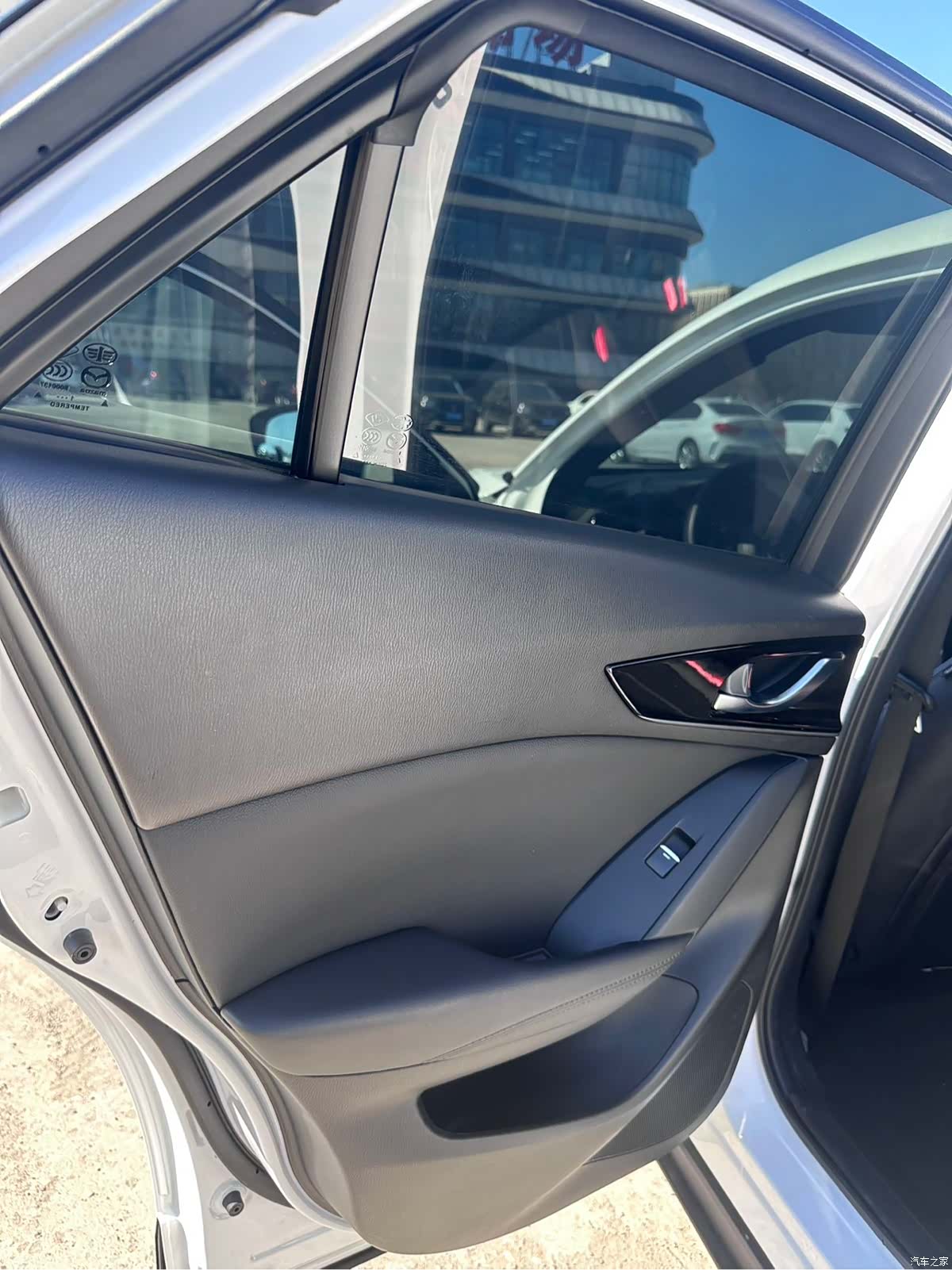 Mazda CX-4, 2022 18