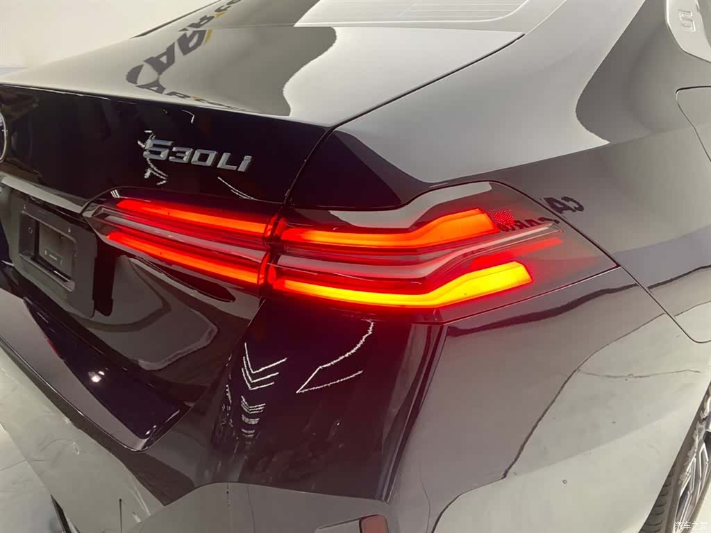 BMW 5 Series, 2026 10