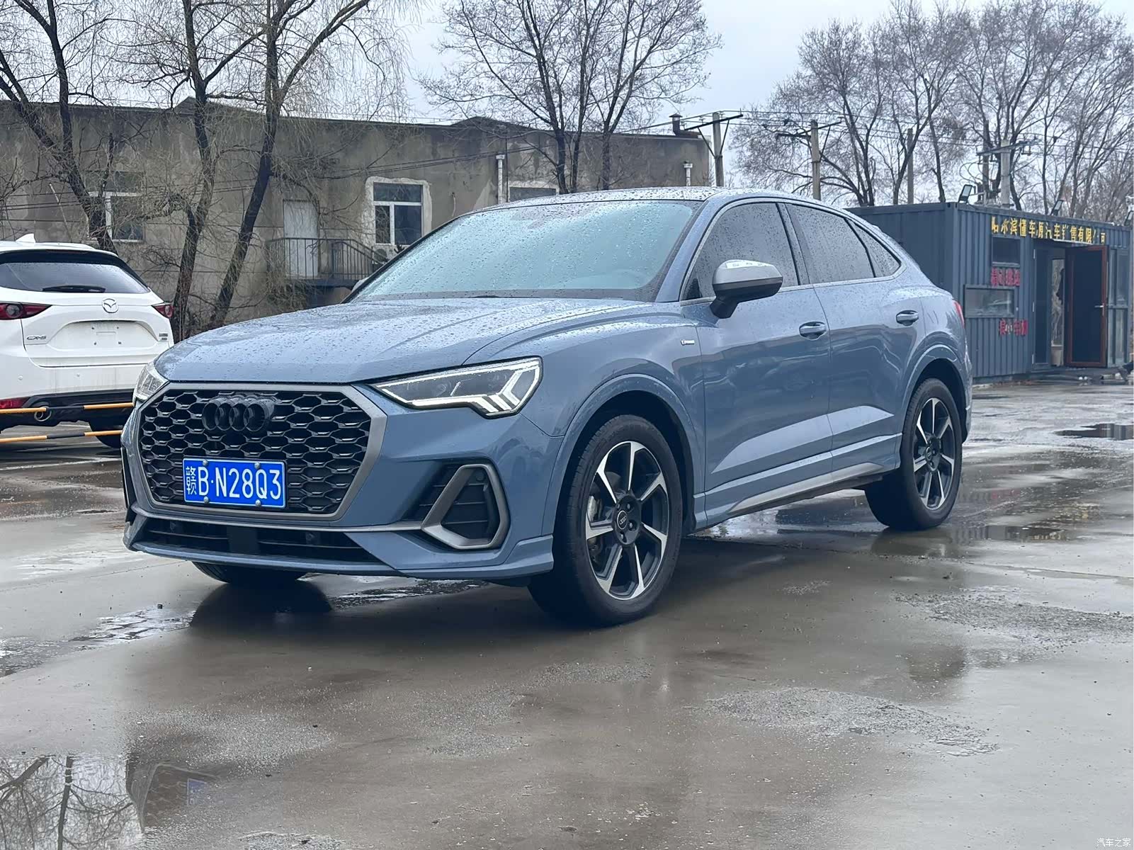 Audi Q3, 2022 1