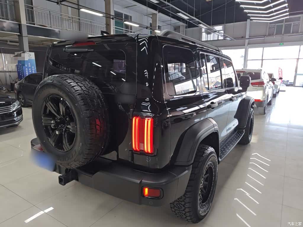 Tank 300, 2022 6