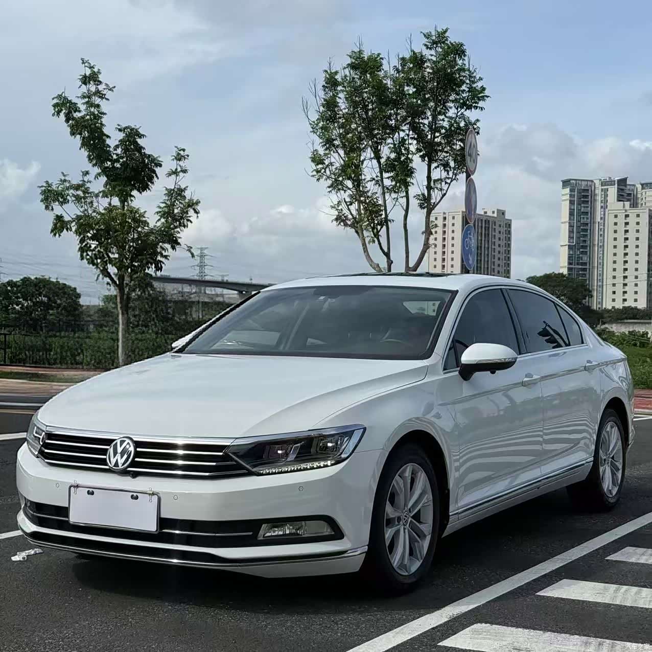 Volkswagen Magotan, 2018 1