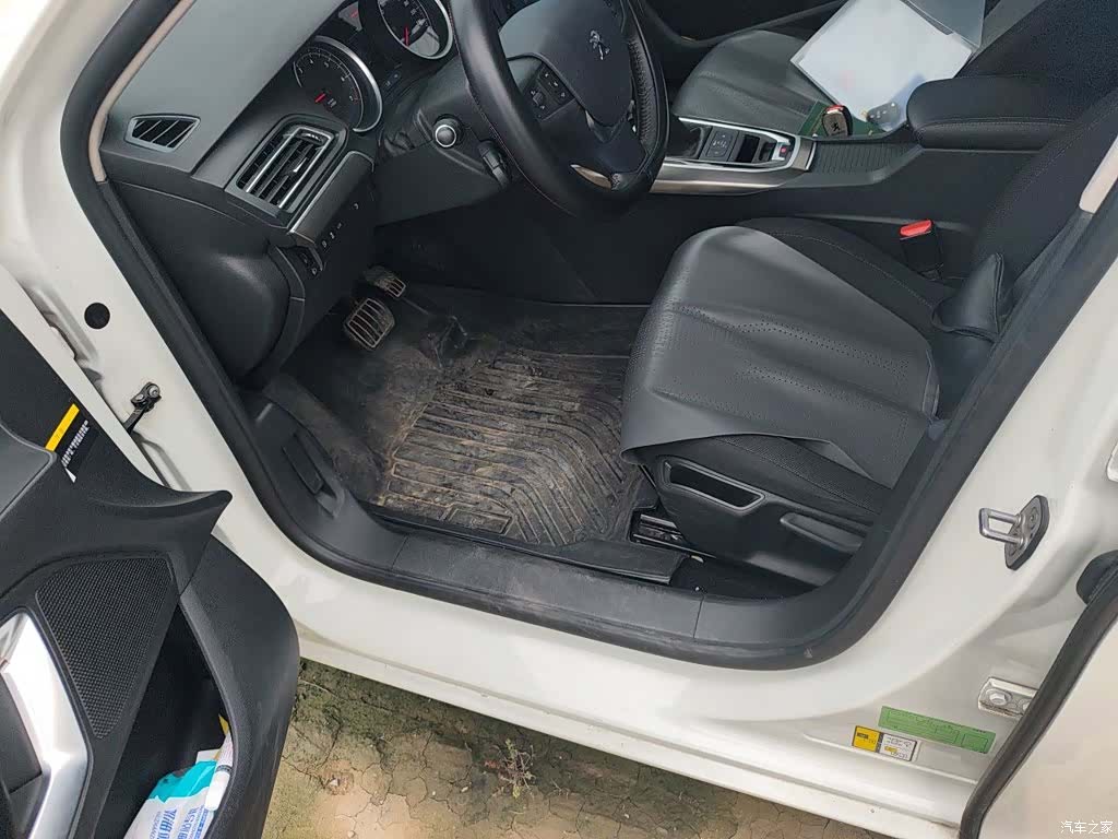 Peugeot 408, 2016 22