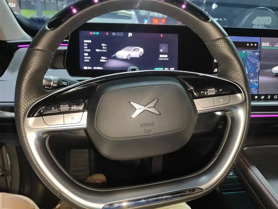 XPENG P7