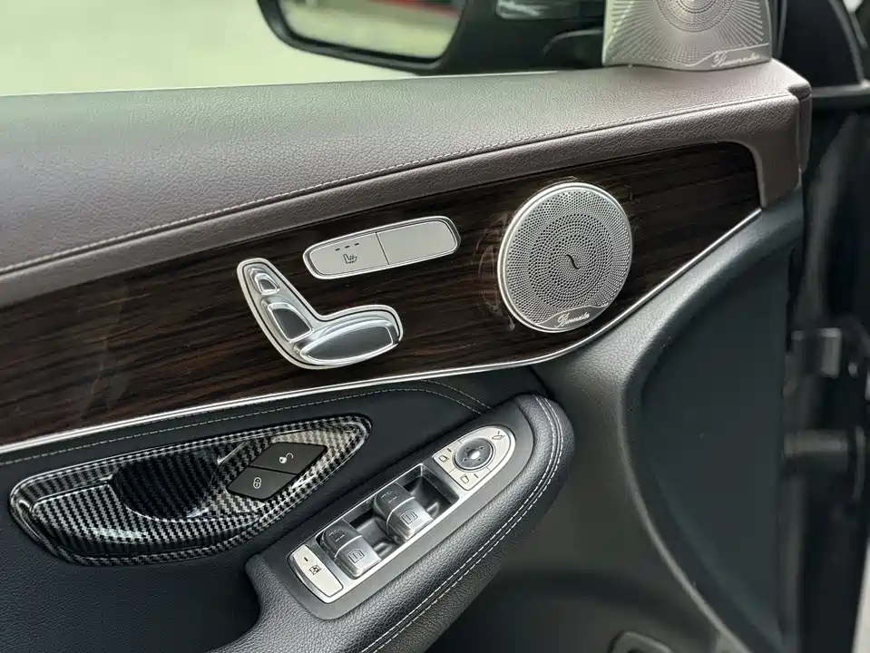 Mercedes-Benz GLC Mercedes-Benz GLC