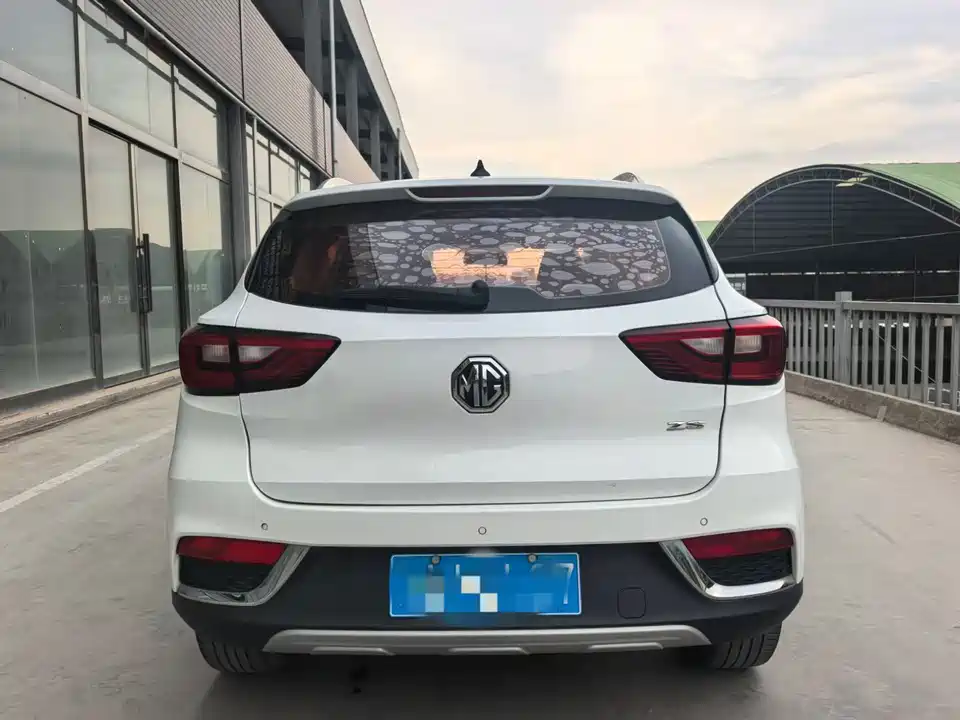 MG ZS