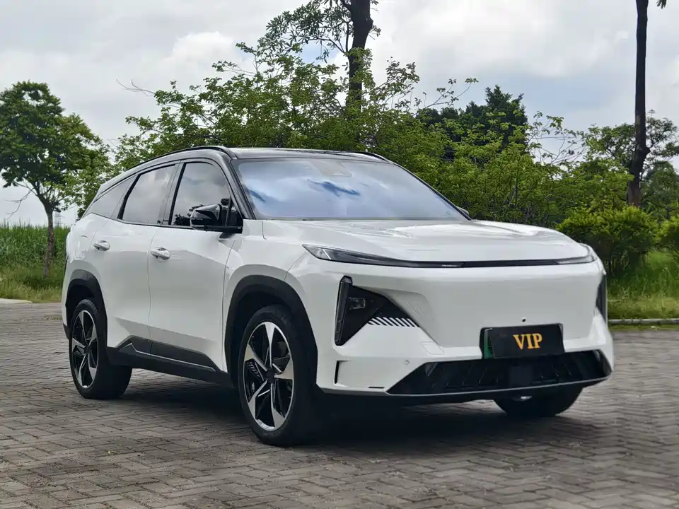 Geely Galaxy Galaxy L7