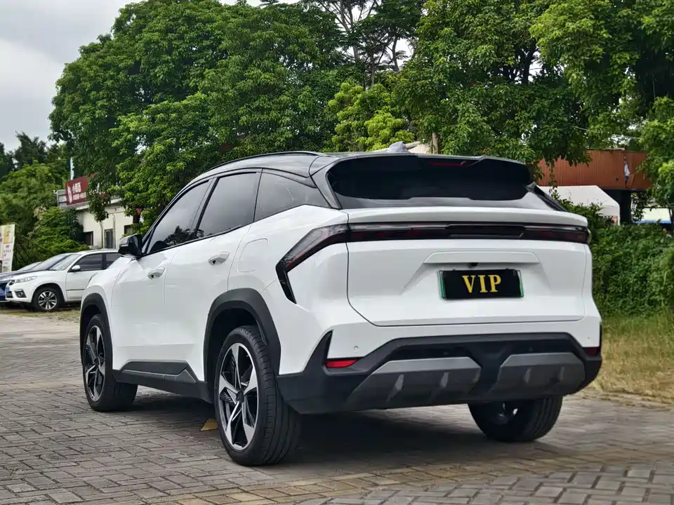 Geely Galaxy Galaxy L7