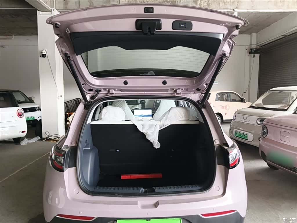 Geely Xingyuan, 2026 18