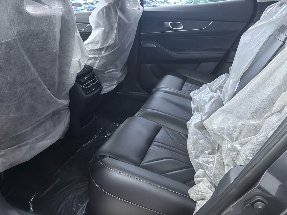 Changan UNI-K Smart iDD