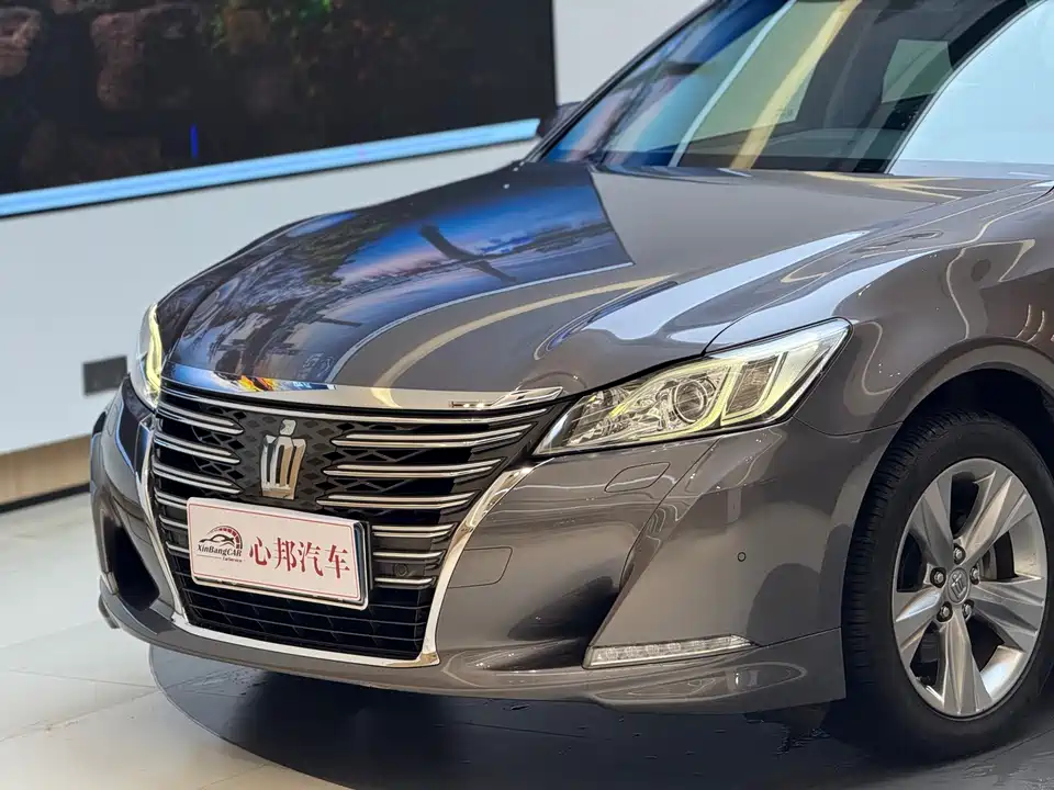 Toyota crown Toyota crown