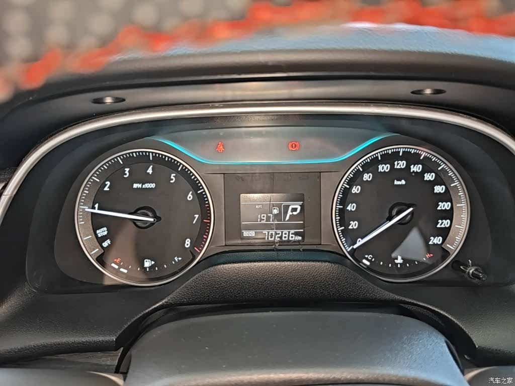 Buick V, 2018 12