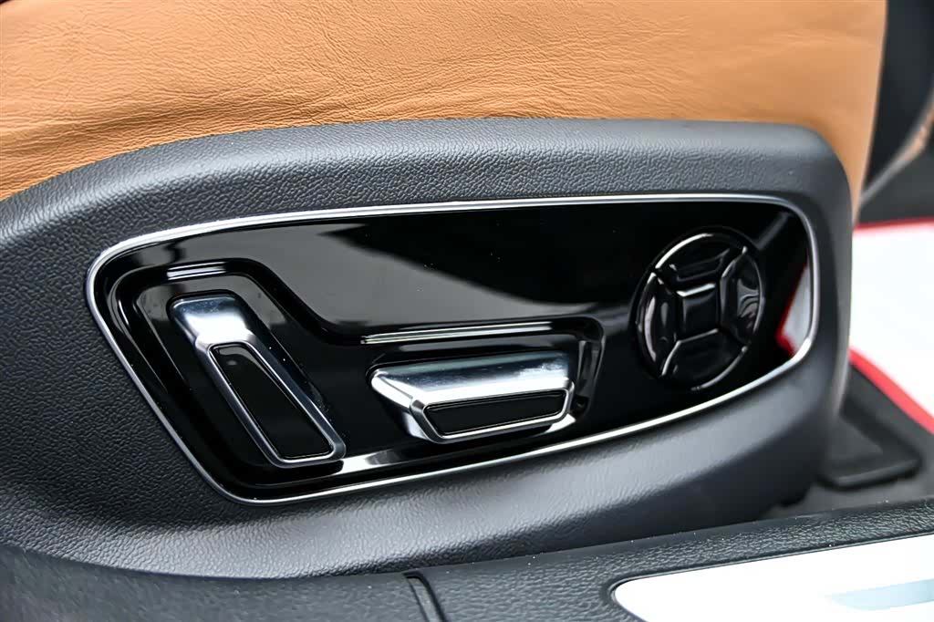 Audi A8L, 2024 33