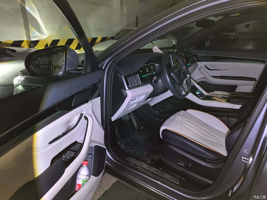 BYD Song, 2022 12