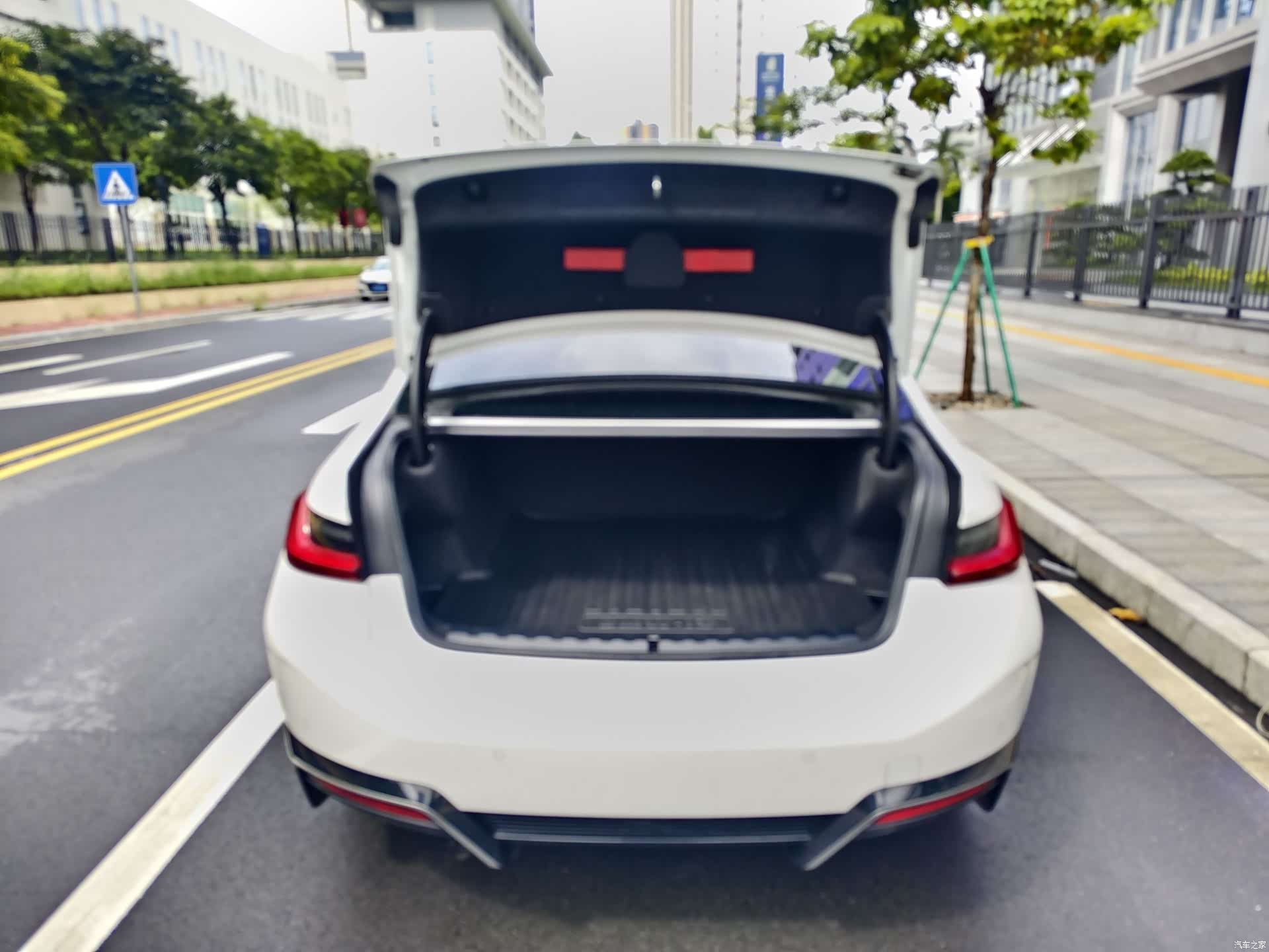 BMW i3, 2023 26