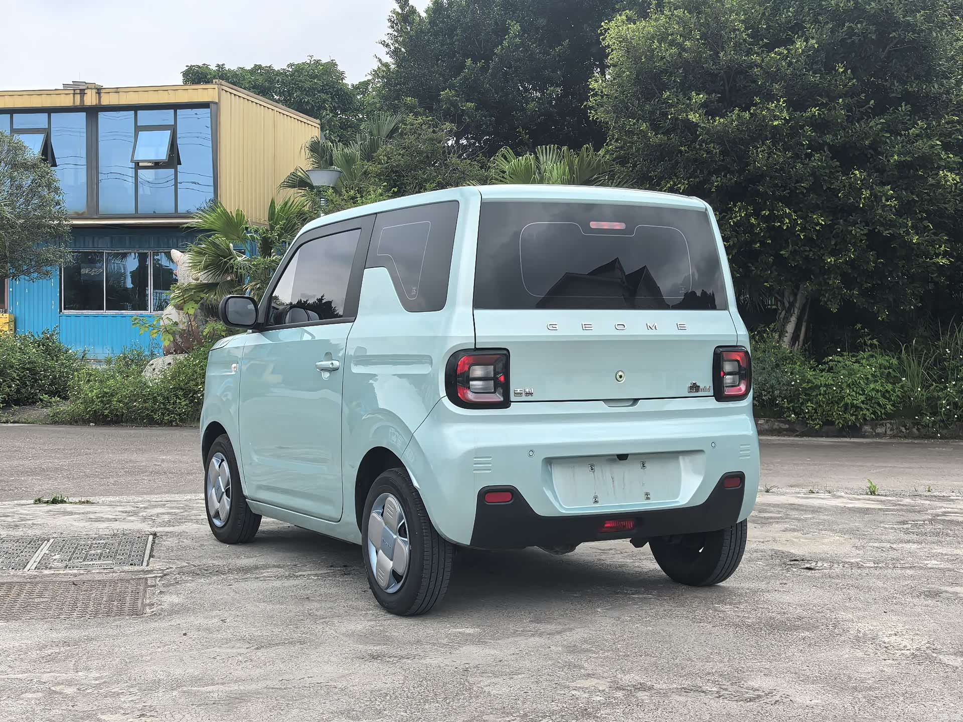 Geely Panda, 2023 4