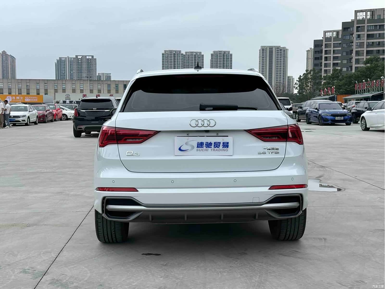Audi Q3, 2022 все фото