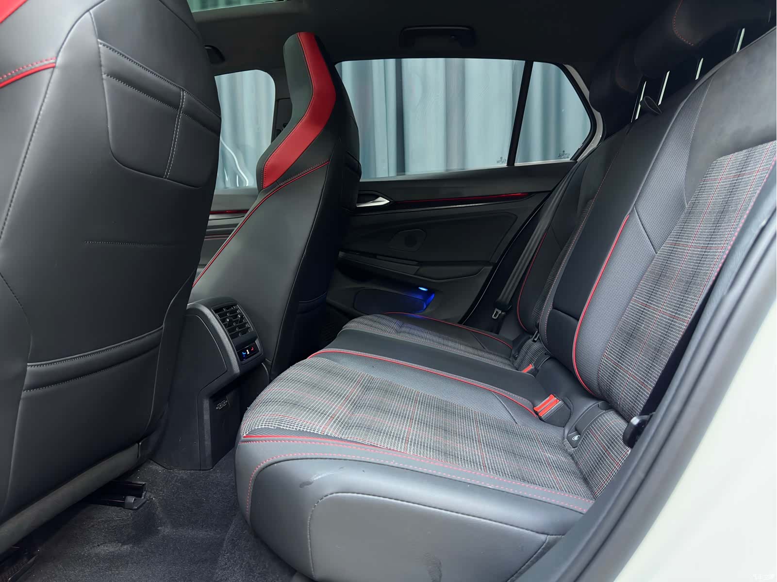 Volkswagen Golf, 2022 10