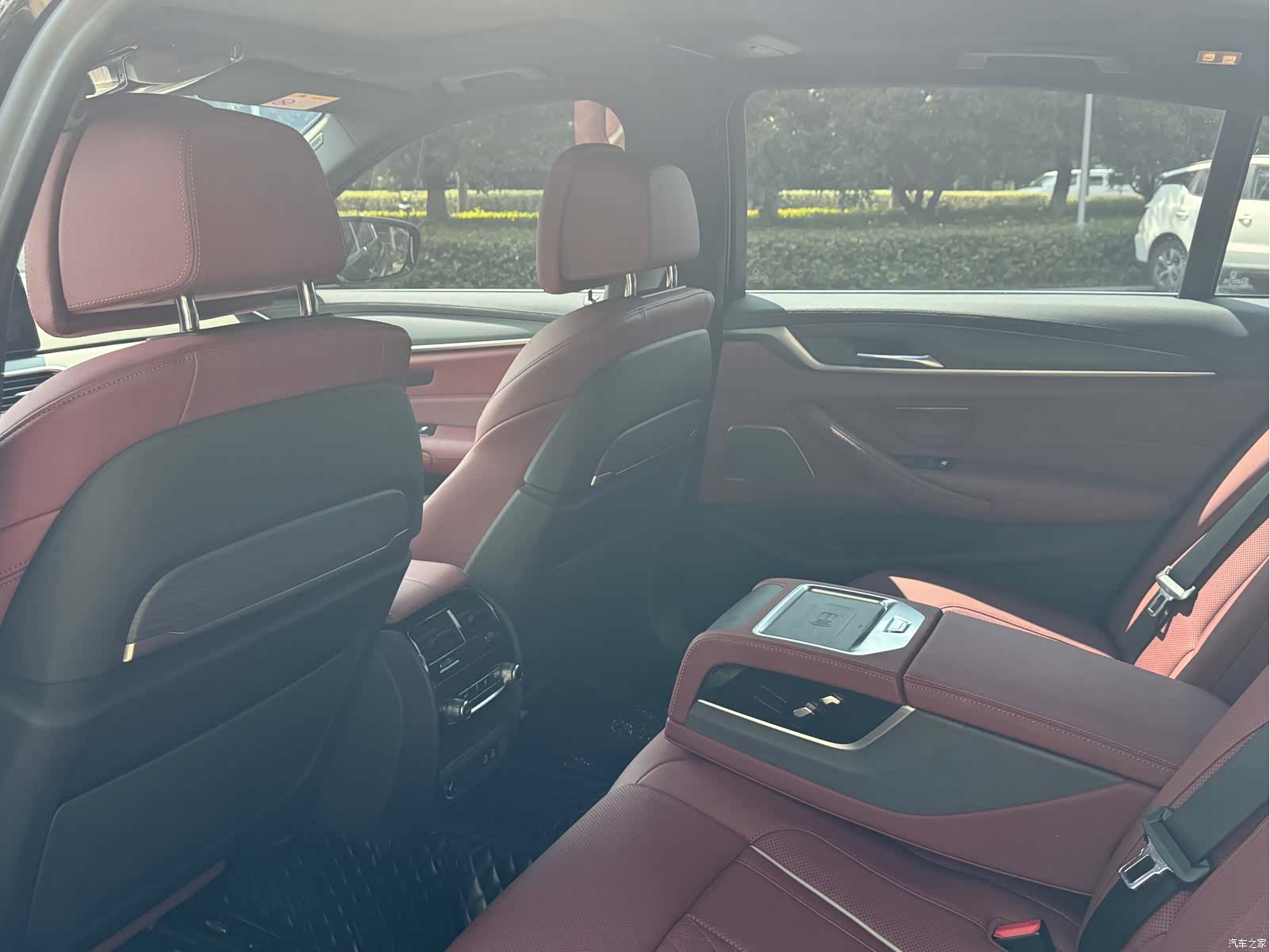 BMW 5 Series, 2023 10
